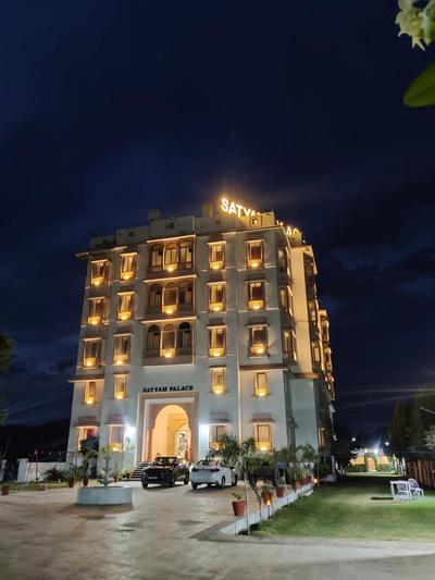 Satyam Palace Resort