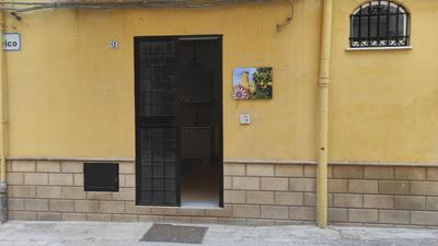 Via Re Federico 13