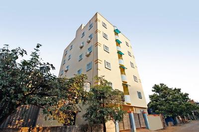 Super Hotel O Golden Hive Madhapur Near Shilparamam