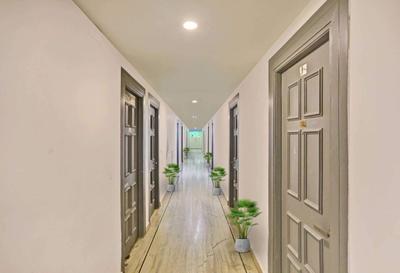 Townhouse Jp Grand Near Mayapuri Chowk