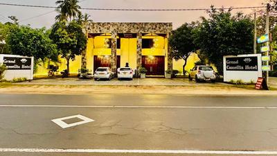 Grand Camellia Hotel