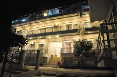 Apartments Stoudios Georgias