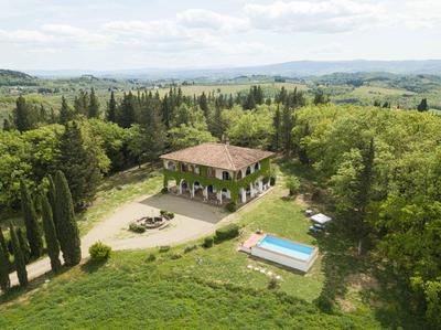 Liberty Villa with private garden and pool by VacaVilla