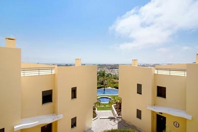 Flat with Pool Marina and Sea View