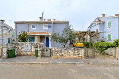 Apartment Tramontana near the beach in Bašanija - Umag