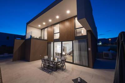 Luxury Villa Bueno