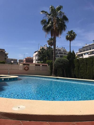 Lovely one bedroom unit with balcony and pool