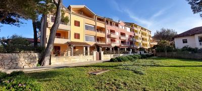VELO JEDRO Apartmani PUNTA