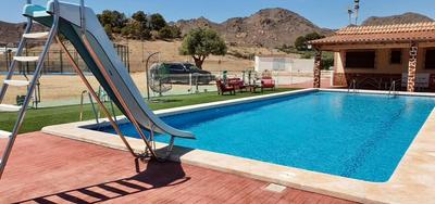 Villa Águilas