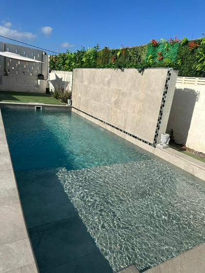 VALTISYA POOL OG FLYPLASS, Bilde 2