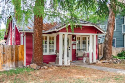 Swank House on Main St in Ashland