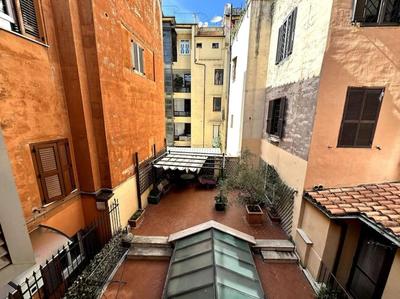 Trevi Little Palace #3