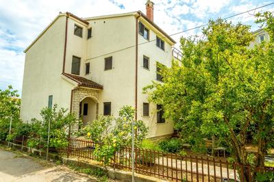 Apartmani Rosa