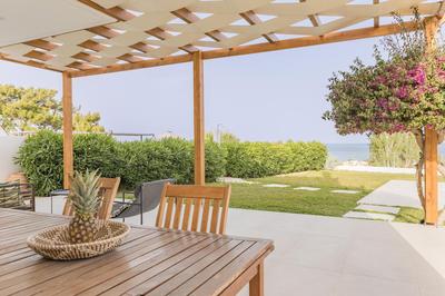 Villa Santa Maria with private pool and sea view