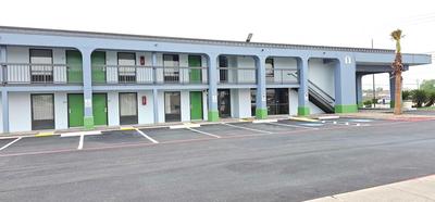 Days Inn by Wyndham Victoria TX East