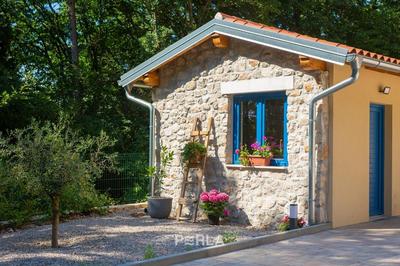 Cozy holiday house CAPREE with pool in a quiet location near the beach Rabac
