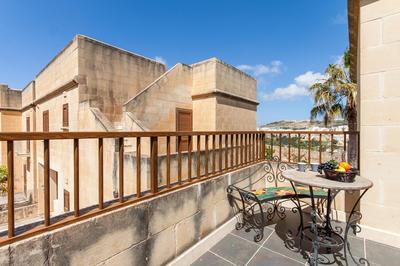 Getaway Npetto Gozitan Villa - Happy Rentals