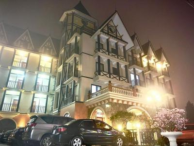 Khách Sạn Century Tam Đảo