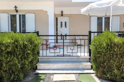 Anna's House