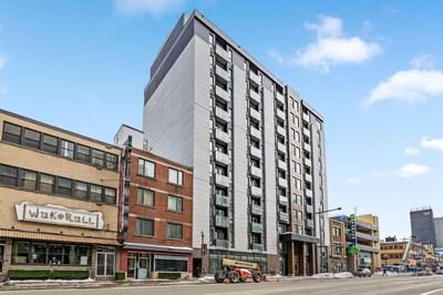 Initial-Matisse- Quebec-parking and pool