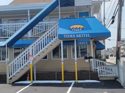 Tides Motel - Hampton Beach