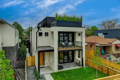 Luxury Townhouse in the Heart of LoHi