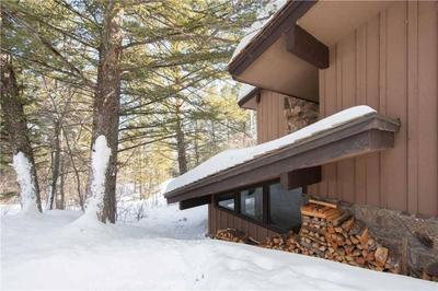 Bray House - Ski-in Ski-out family home