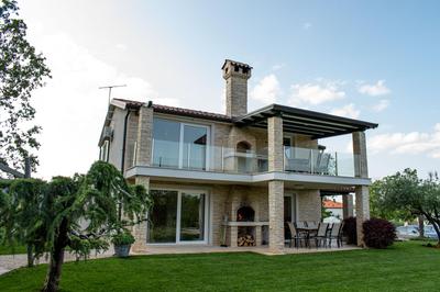 Apartments Villa Sotlar with pool