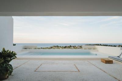 Aire House