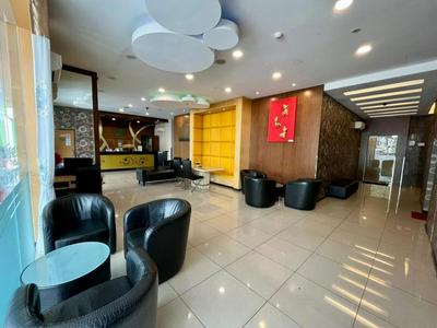 Eight Days Boutique Hotel - Impian Emas