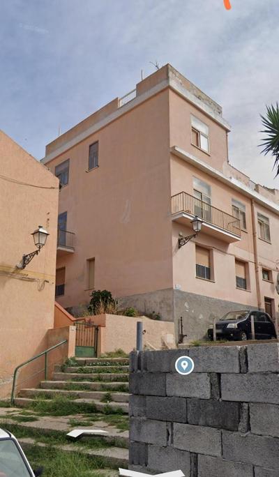 ⋆⋆⋆⋆⋆ [IN CENTRO] 6 persone, ampio e tranquillo appartamento completo