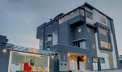 Lucent The Luxury Hotel