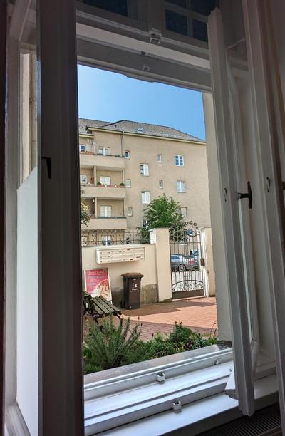 Central, cozy, designed 1-BR Apt at Akazienkiez