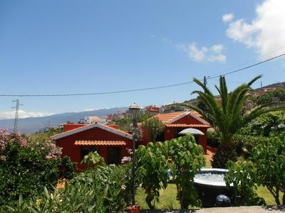 Home2Book Serene Retreat Isabel, Jacuzzi & Garden