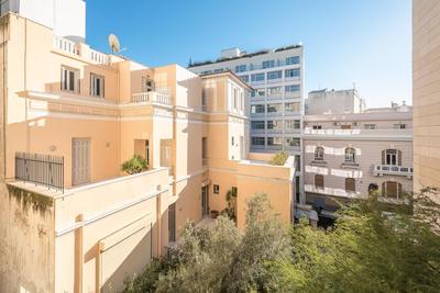 Syntagma SQ Residence