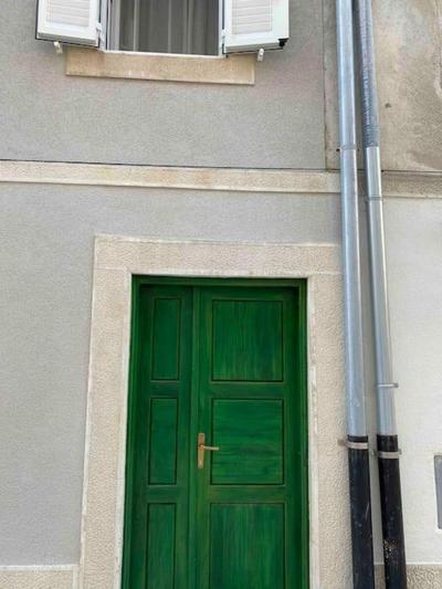 Cozy studio apartment in the heart of old town Rab