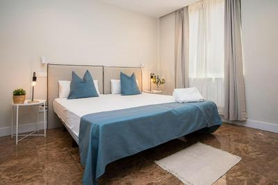 VTZ The Orus Factory Hotel - Parking Muy Económico