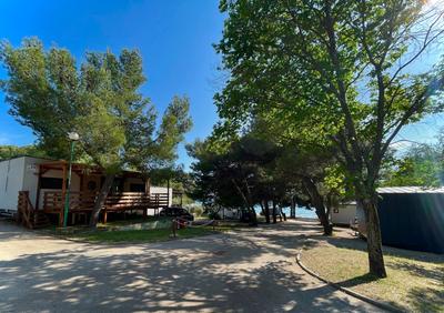 Croatia Camp Premium