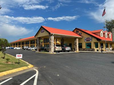 Country Hearth Inn & Suites Cartersville