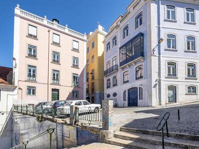 Classy 2BR in Principe Real w/ Heating