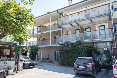SE003 - Senigallia, bilocale sul mare con spiaggia