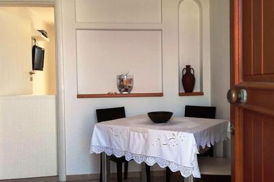 Enosis Apartments - Argo Beachside Flat