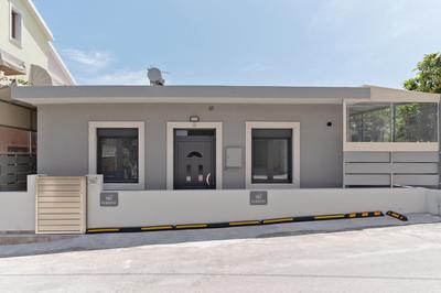 Peggy's house by 8essentially