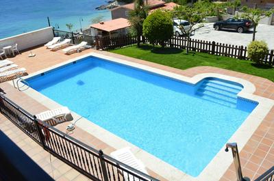 Apartamentos Sinás Playa