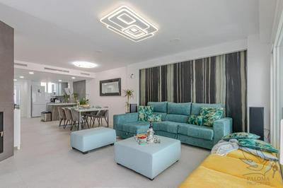 Puerto Marina Luxury 2BDR Apartment with Sea View