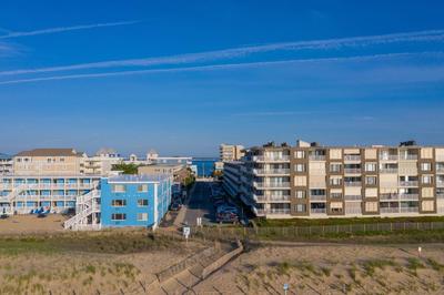 Ocean Block Condo 100 Steps From the Beach
