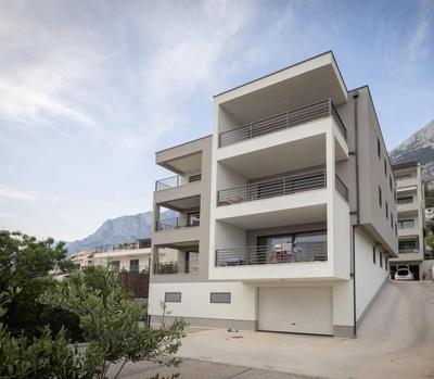 Luxury apartment Iva-Makarska