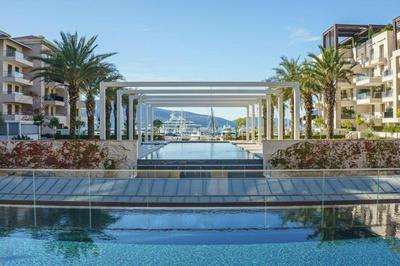 Luxury One bedroom apartment Elena Porto Montenegro