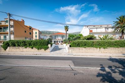 Sea View Apartment Ana