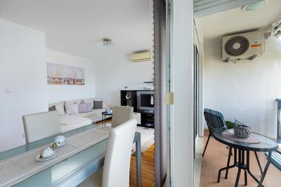 Karlita Apartment